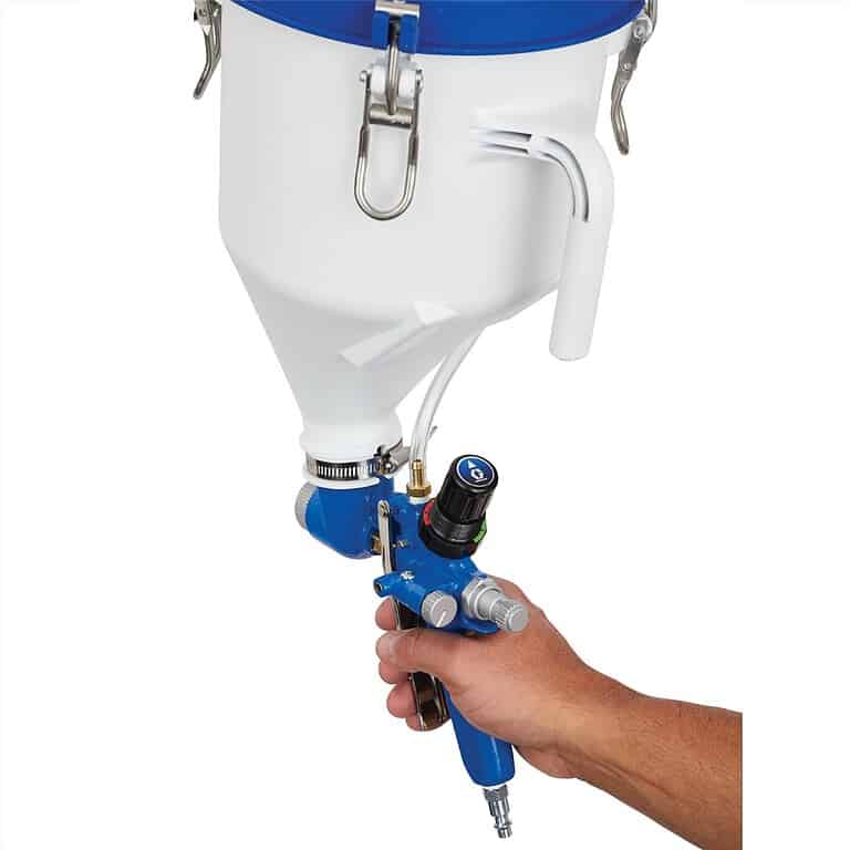 Graco FastFinish Pressure-Boosted Hopper Gun 25D-496